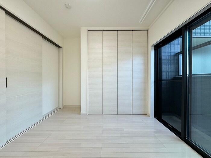 物件内観写真12　(居室)