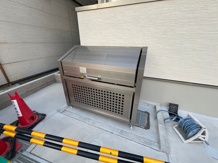 物件外観写真4　(建物設備)