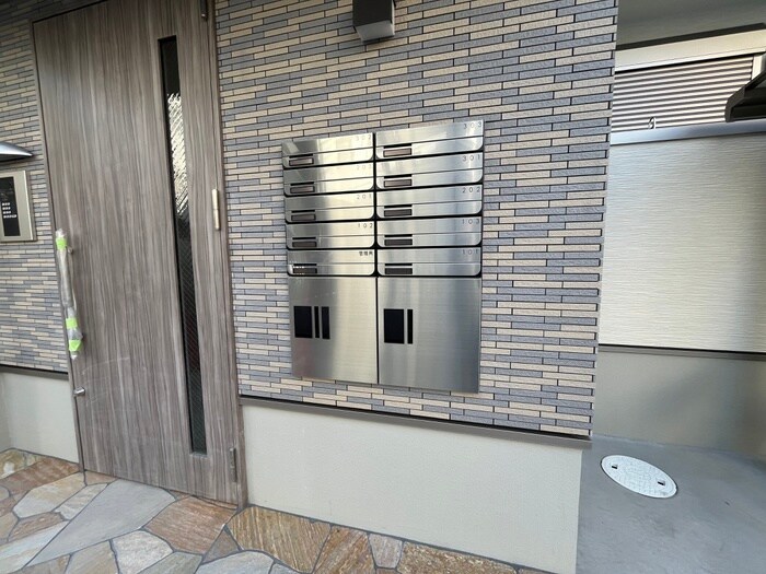 物件外観写真6　(建物設備)