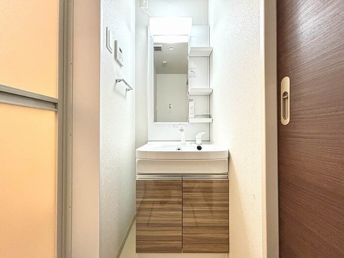 物件内観写真10　(洗面)