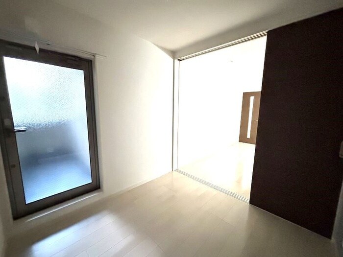 物件内観写真15　(居室)