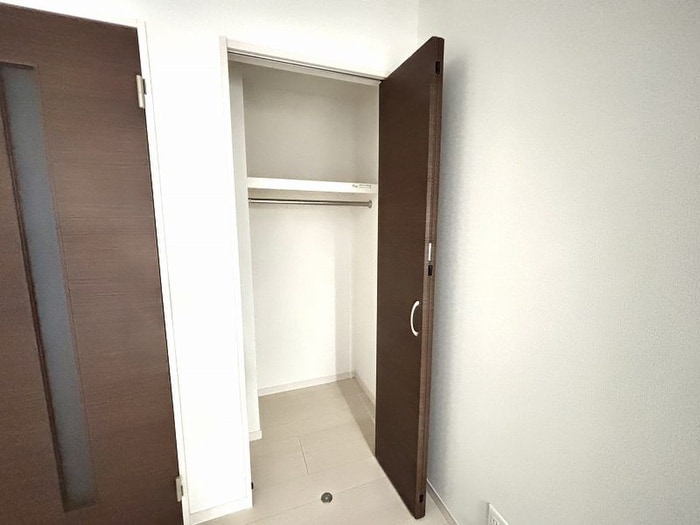 物件内観写真16　(収納)