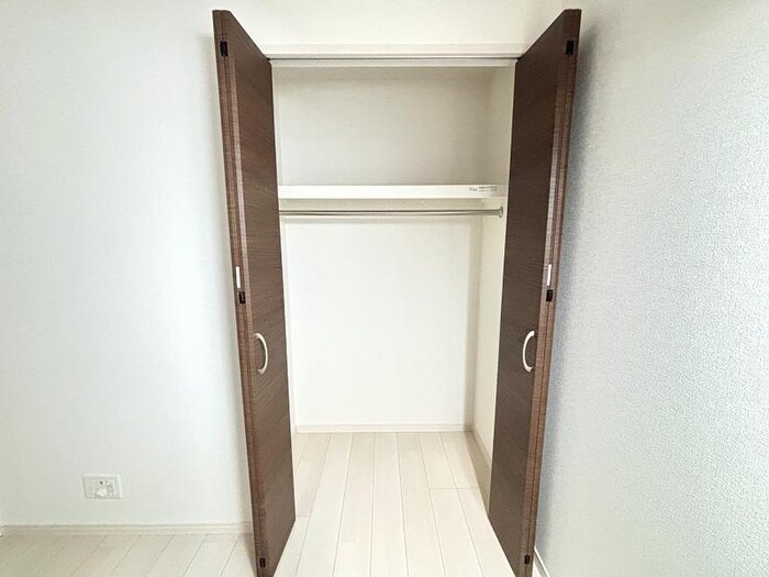 物件内観写真16　(収納)