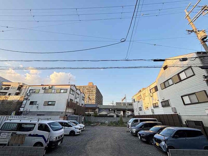 物件内観写真22　(室内からの展望)