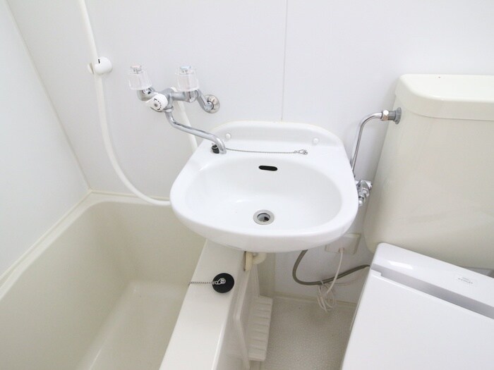 物件内観写真12　(洗面)