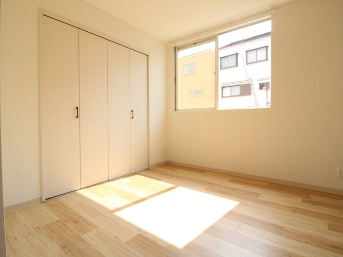 物件内観写真9　(居室)