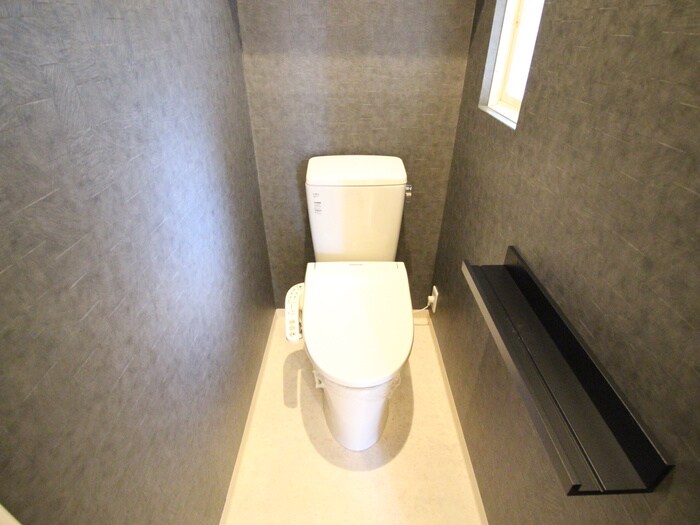 物件内観写真15　(トイレ)