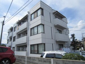 ハウスリ－ベンリ－ト外観写真