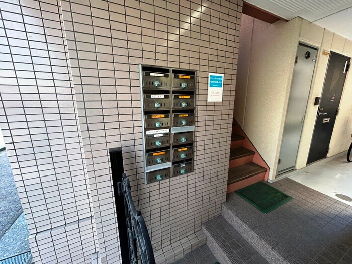 物件外観写真4　(建物設備)