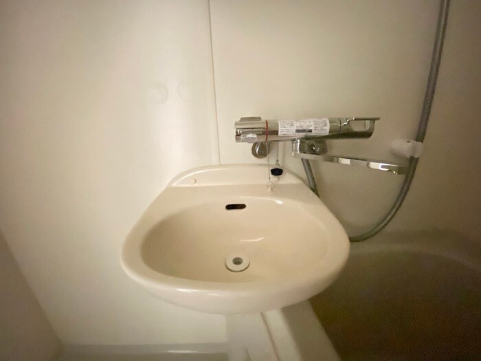 物件内観写真12　(洗面)