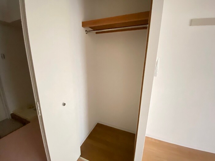 物件内観写真13　(収納)