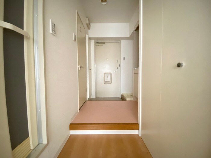 物件内観写真19　(廊下)