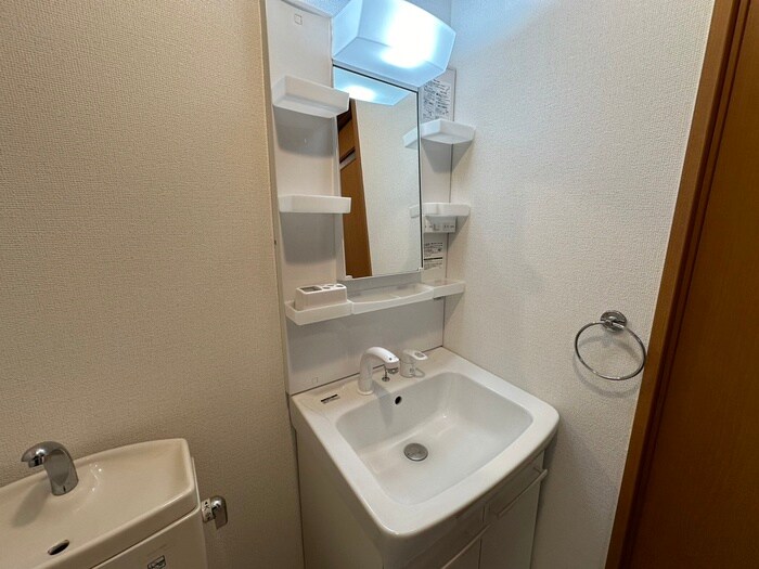 物件内観写真12　(洗面)