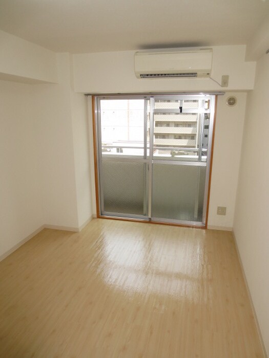 物件内観写真15　(居室)