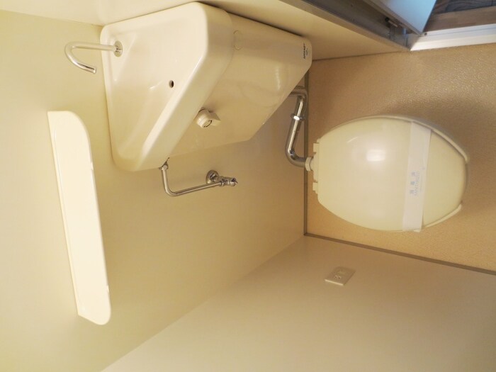 物件内観写真12　(トイレ)