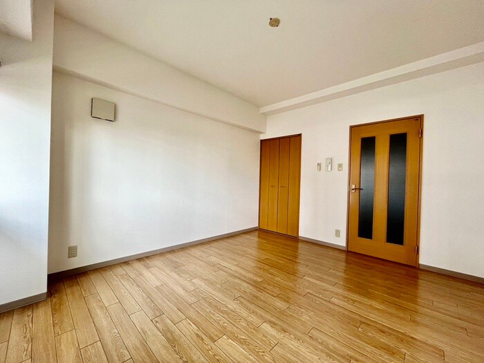 物件内観写真6　(居室)