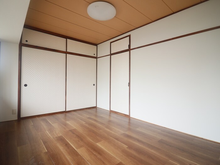 物件内観写真8　(居室)