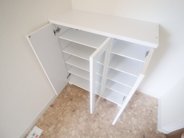 物件内観写真18　(靴箱)