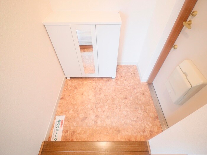 物件内観写真22　(玄関)