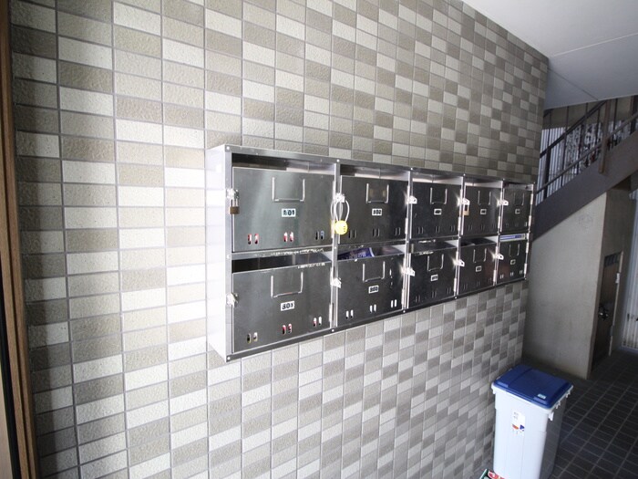 物件外観写真4　(建物設備)