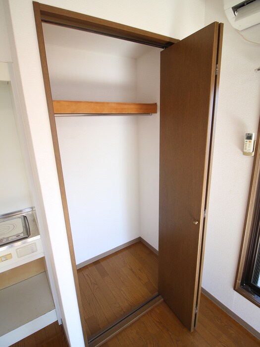 物件内観写真10　(収納)