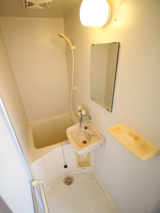 物件内観写真12　(バス／シャワールーム等)