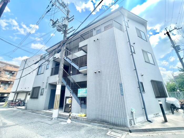 物件外観写真1　(外観写真)