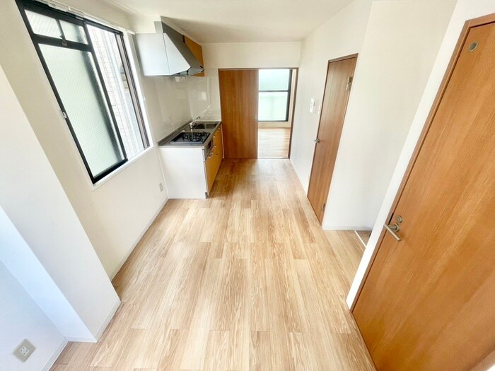 物件内観写真10　(居室)