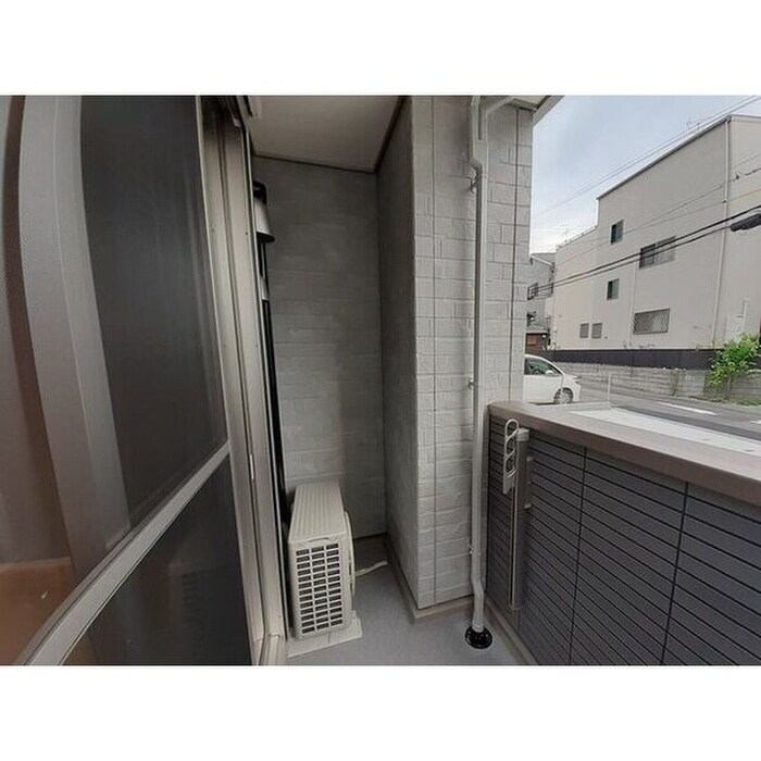 物件内観写真11　(ベランダ・バルコニー)