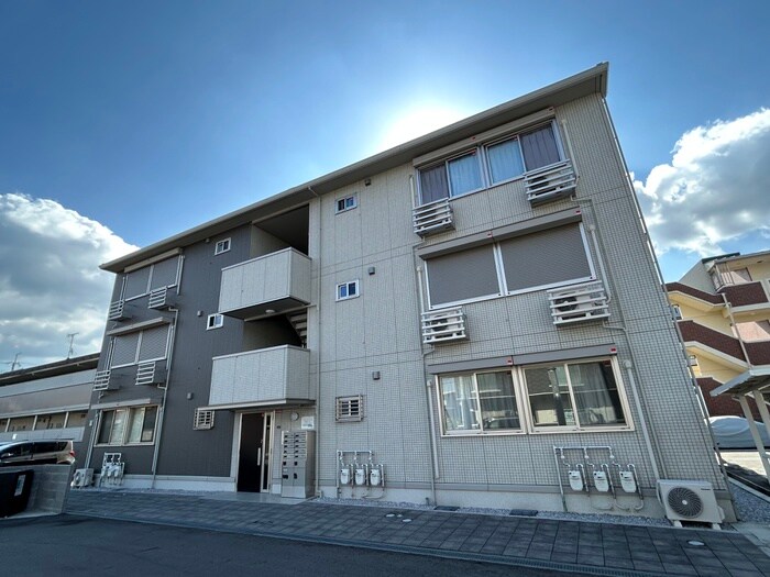 物件外観写真4　(外観写真)