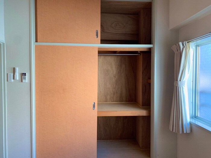 物件内観写真18　(収納)