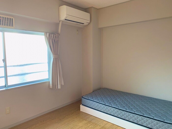 物件内観写真19　(居室)