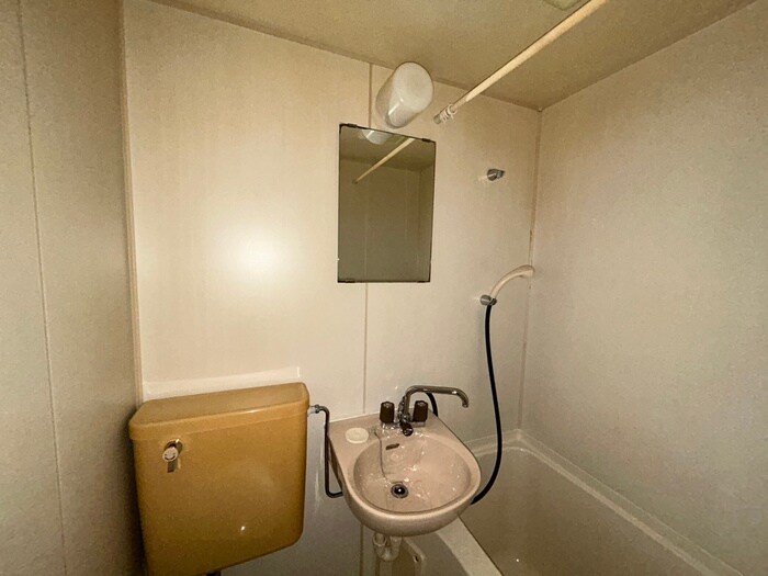 物件内観写真12　(洗面)