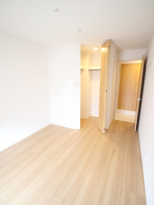 物件内観写真10　(居室)