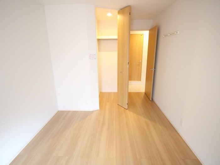 物件内観写真20　(居室)