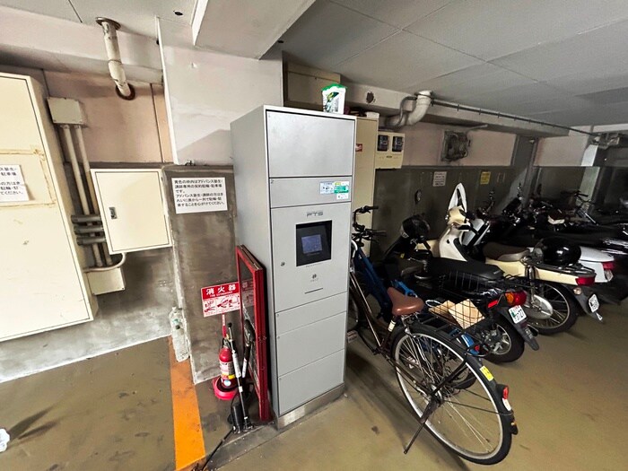 物件外観写真4　(建物設備)