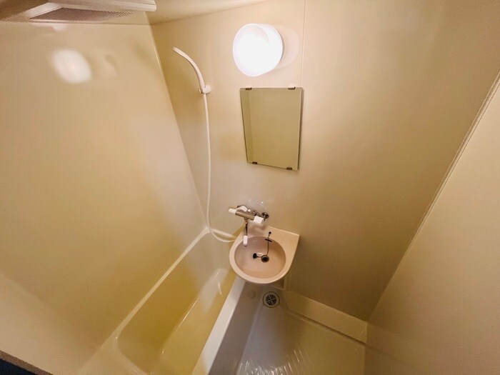 物件内観写真10　(バス／シャワールーム等)