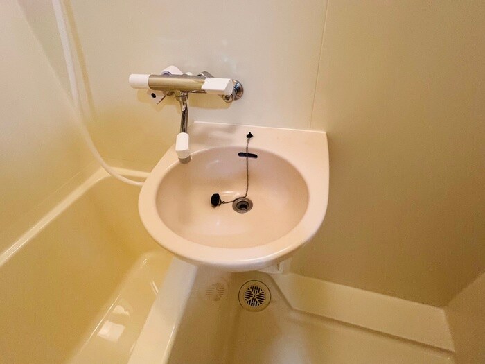 物件内観写真11　(洗面)