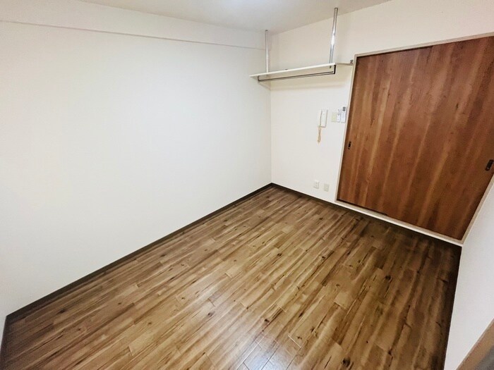 物件内観写真17　(居室)