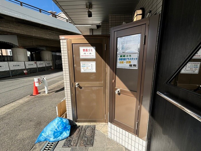 物件外観写真4　(建物設備)