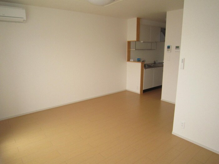 物件内観写真13　(居室)