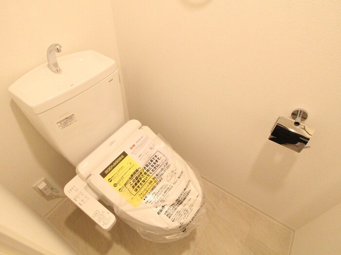 物件内観写真12　(トイレ)