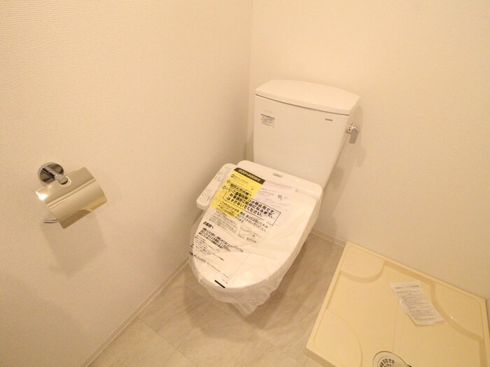 物件内観写真12　(トイレ)