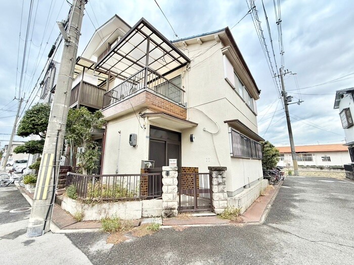 中神田貸家の物件外観写真