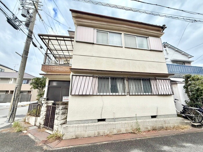 中神田貸家の物件外観写真