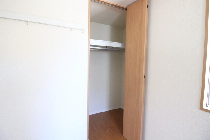 物件内観写真15　(収納)