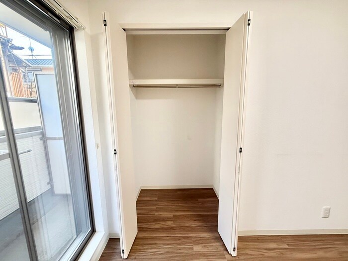 物件内観写真16　(収納)
