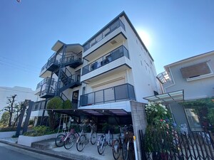 La gaer ASAKA外観写真