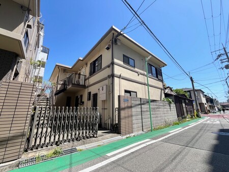 フロ－ラ城南外観写真