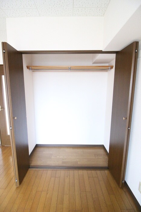 物件内観写真8　(収納)